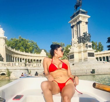 lucerosucasaca - B0wG-bAheYC.jpg