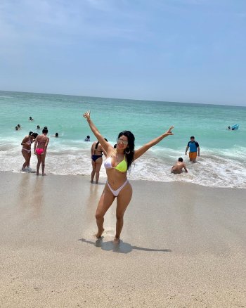 lucerosucasaca - B7C8CwGF57D_B7C8CubFKmK.jpg