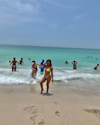 lucerosucasaca - B7C8CwGF57D_B7C8CucF_EG.jpg