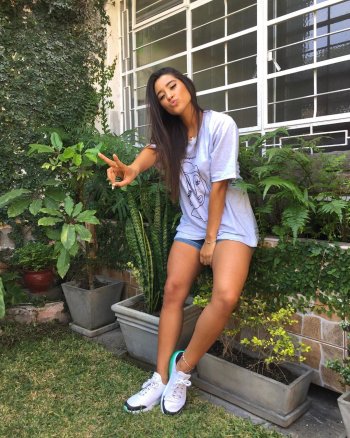 Romina Vignolo on Instagram_ _Espero anden todos b_1(JPG).jpg