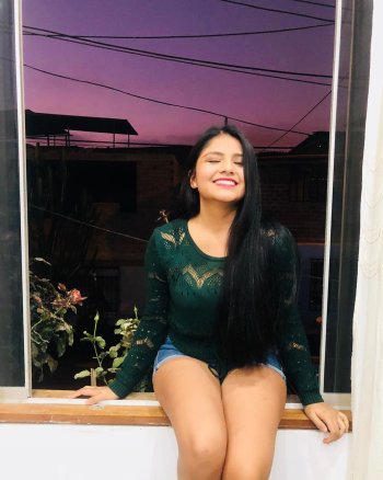 Nickol Sinchi on Instagram_ _--__CAjOuktnX76(JPG).jpg