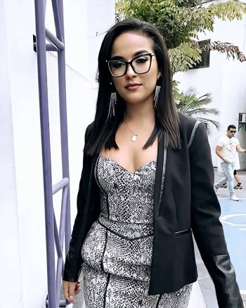 Daniela Darcourt ---- on Instagram_ _-- _danielada(JPG).jpg