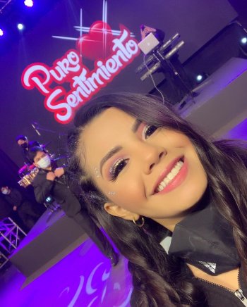 Estrella Torres Albarrán on Instagram_ __psentimi_2(JPG).jpg Estrella Torres Albarrán on Instagram_ __psentimi_2(JPG).jpg