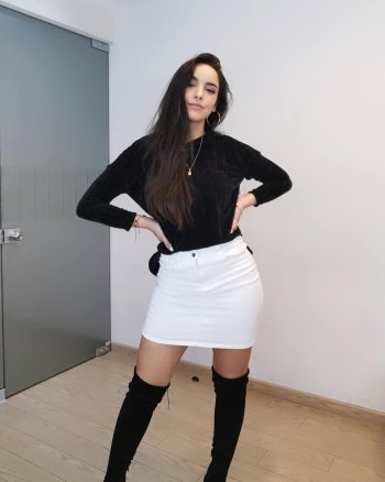 V A L E R I A  F L Ó R E Z on Instagram_ _--️--️__(JPG).jpg