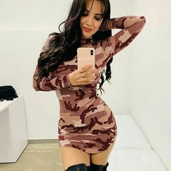 rosangela Espinoza -- on Instagram_ _Belleza _rosa(JPG).jpg