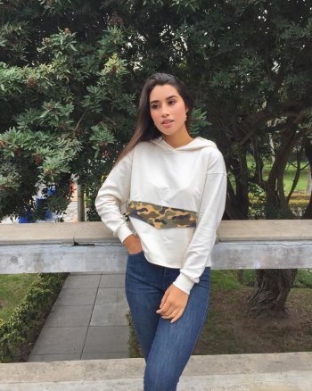 ROMINA VIGNOLO on Instagram_ _⚡️ ERES LUZ ✨%0A___%0A_m_0(JPG).jpg