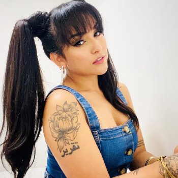 Daniela Darcourt on.jpg