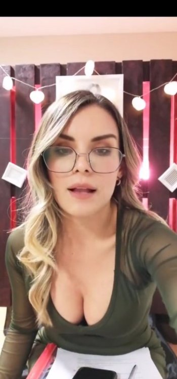 Screenshot_20201001_104853_com.instagram.android.jpg Screenshot_20201001_104853_com.instagram.android.jpg