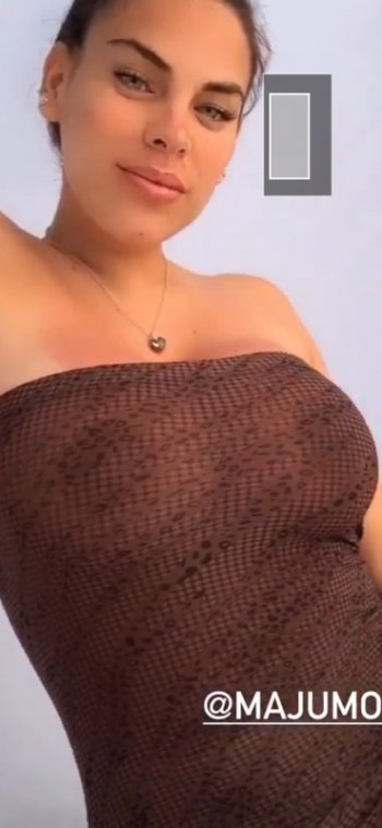 Screenshot_20201012-120152_Video Player.jpg