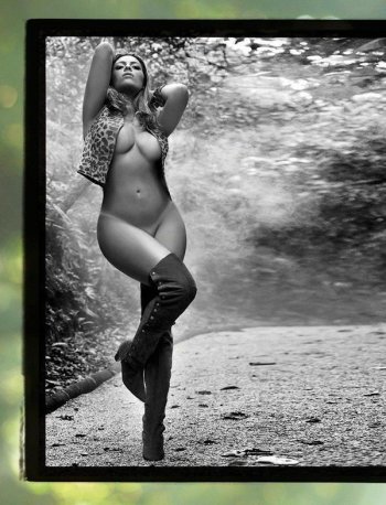 Revista SEXY - Brasil - Monique Amin0006-00.jpg