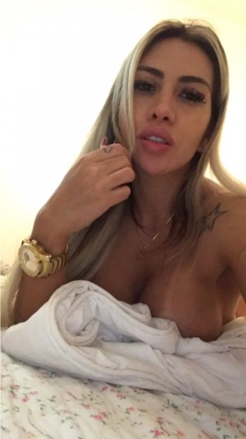 Juju Ferrari (1).jpg