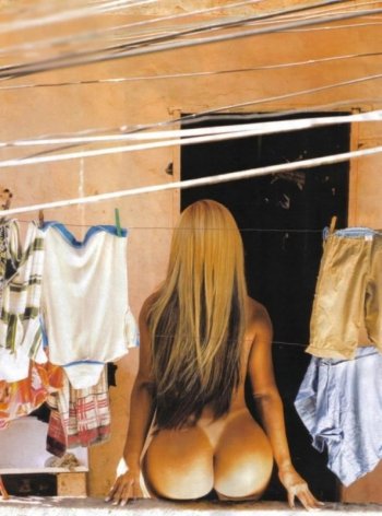 Revista Playboy - Valesca popozuda pelada 20090038-00.jpg