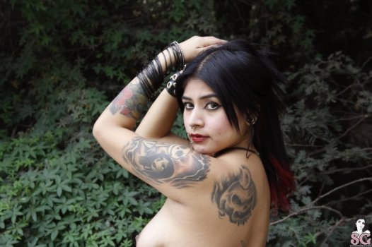 ADECANCINO LADT IN THE FOREST (19).jpg ADECANCINO LADT IN THE FOREST (19).jpg