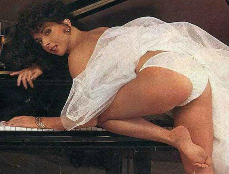 Revista Playboy - Brasil - Betty Faria0003-00.jpg