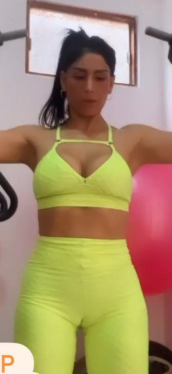 Screenshot_20201110-103420_Video Player.jpg