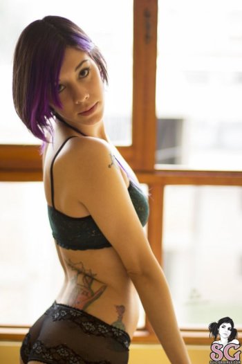 AELIN. DEAR JANE (1).jpg