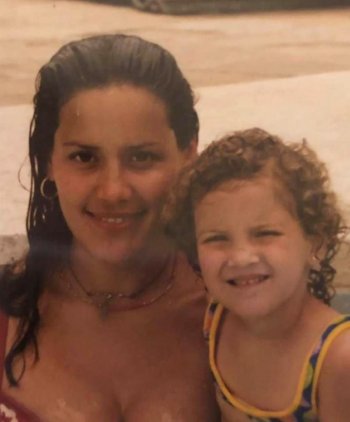 ALITHU ROBINSON HOY Y ANTES (3).jpg