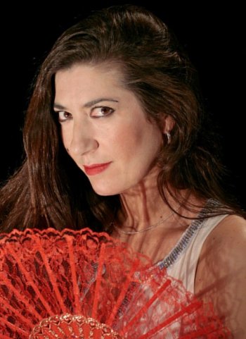 CAMILA MAC LENNAN  (2).jpg