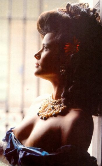 REVISTA VEA 04 MONICA SANCHEZ (NO ES MI SCAN) (1).jpg